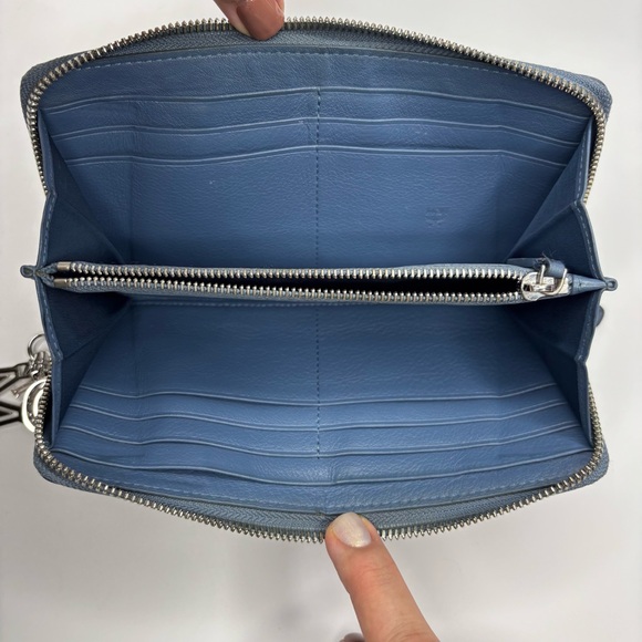 MCM Klara Leather Zip Wallet - Picture 8 of 12